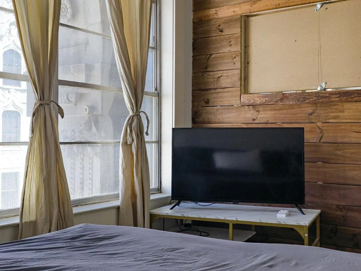 Апартаменты The Downtown Urban Loft Мемфис